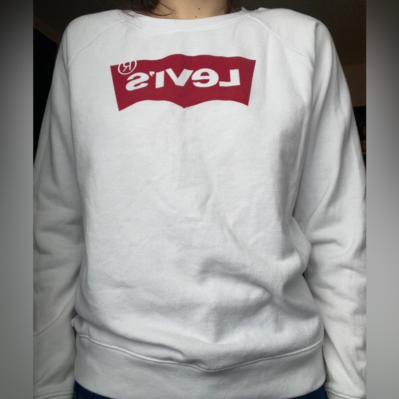 Levi’s pullover - Picture 2 of 2